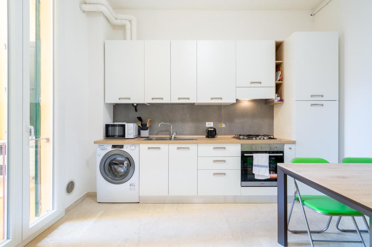 Housmart San Carlo 17 Apartment Bologna Exterior foto