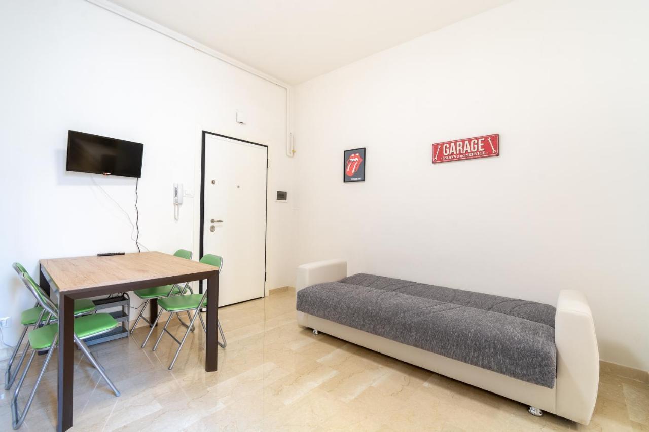Housmart San Carlo 17 Apartment Bologna Exterior foto