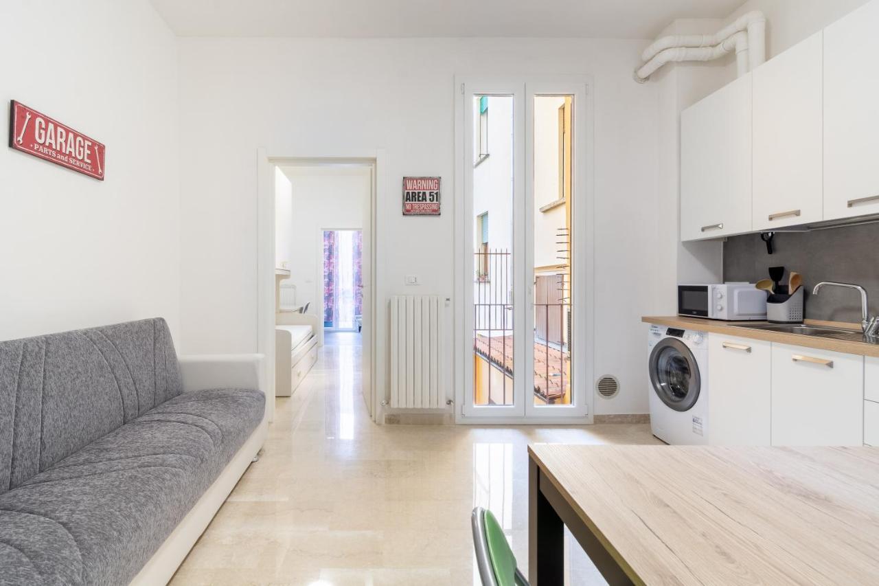 Housmart San Carlo 17 Apartment Bologna Exterior foto