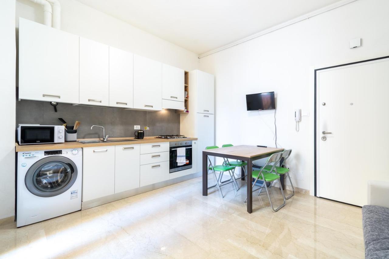 Housmart San Carlo 17 Apartment Bologna Exterior foto